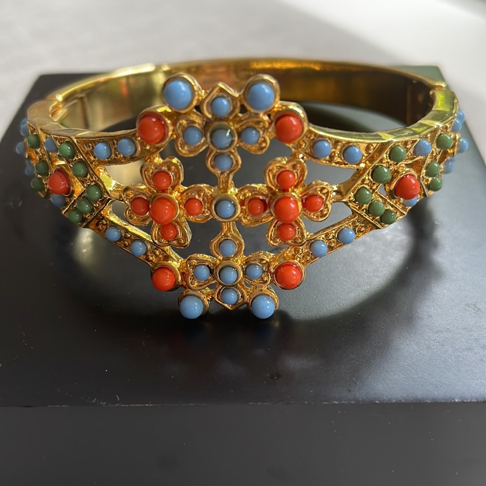 Bracelet - banana republic.